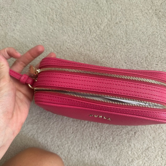 New Furla purse - Picture 3 of 5